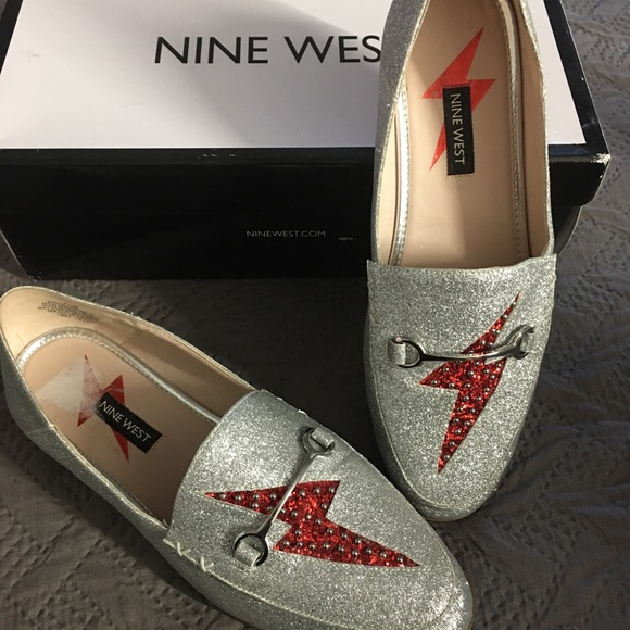 Silver flats - Picture 1 of 3